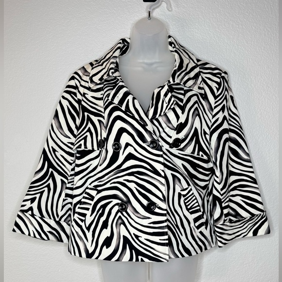 Josephine Chaus Cropped Three-quarter Sleeve Zebra Lightweight‎ Coat Size 16 - Picture 1 of 7